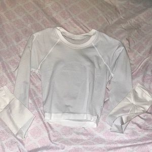 Swiftly tech cropped long sleeve